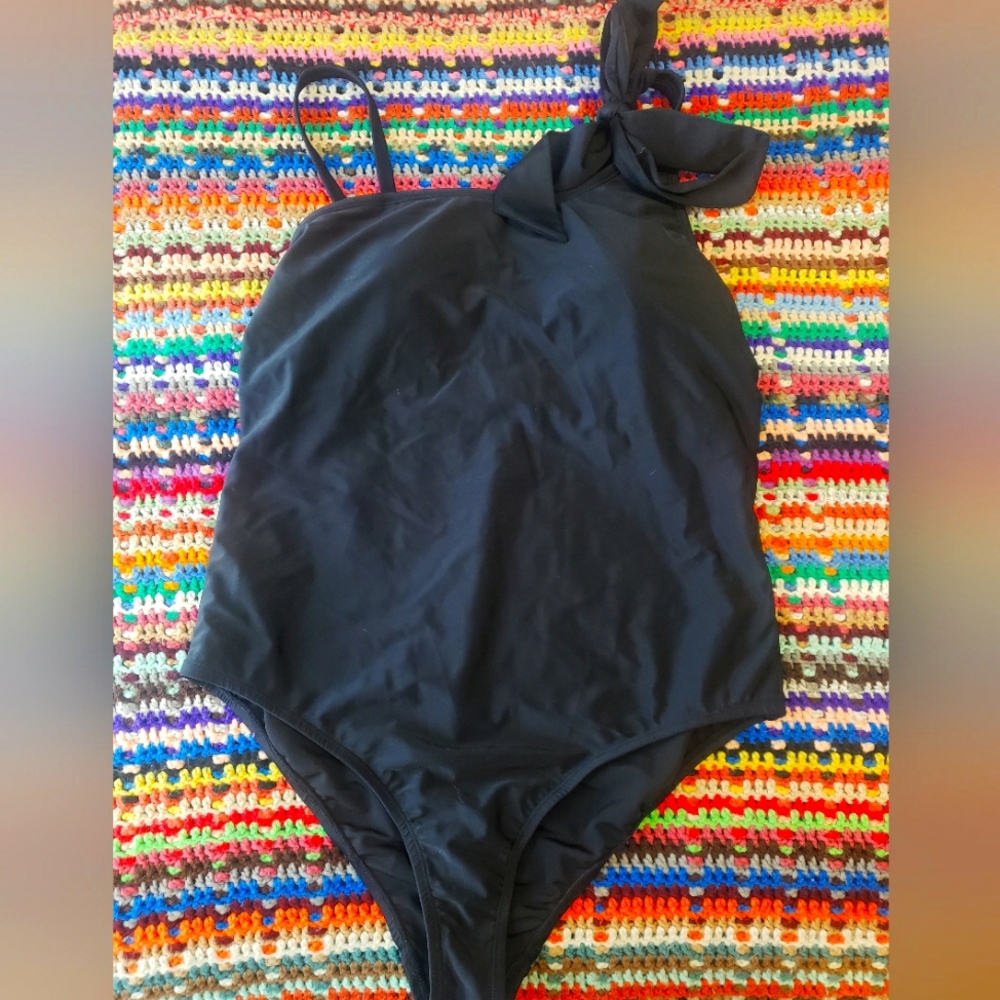Super Cutesy One-piece bathing suit with bow tie strap